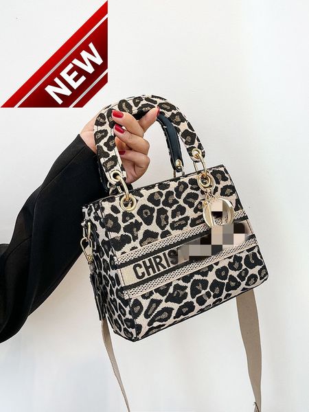 

5714 female large capacity portable travel bag sports student