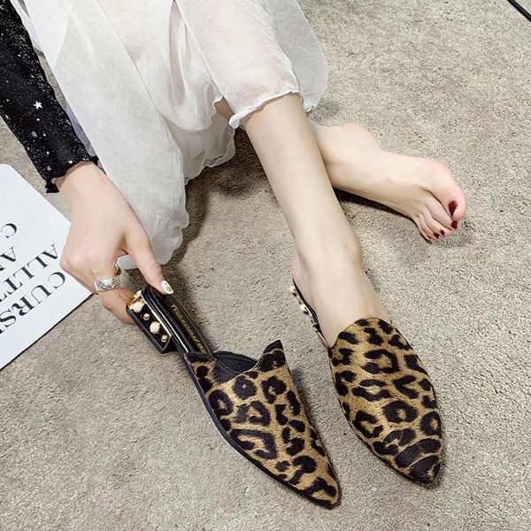 

slippers women's 2021 summer pointed fashion suede flat panther print korea style sandals, Black