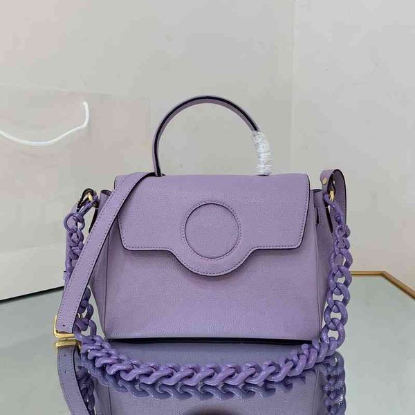 

2021 new leather women's portable handbag shoulder bag, luxury brand design, leisure trend luxury brand