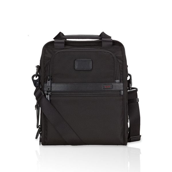 

/ ng nylon 117d3 men's business leisure briefcase computer case