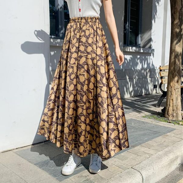 

skirts high waist and thin mid length skirt with thick hips thighs, Black