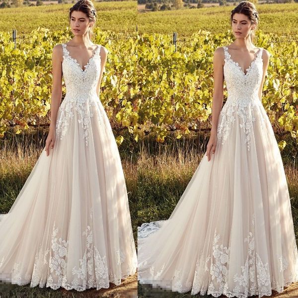 

wedding dresses lace applique bridal gowns backless sheer straps beach plus size floor length robes de soirÃ©e mariÃ©e, White