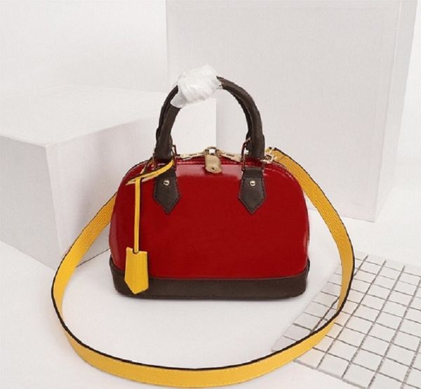 

classic high-quality luxury designer bags handbag aima handbags ladies fashion patent cowhide one-shoulder diagonal bag clutch ship