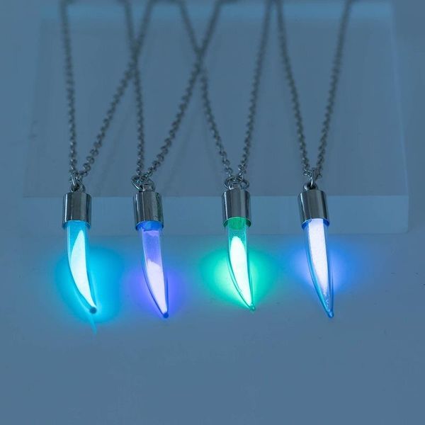 

chains glowing corner pendant necklace knight spear glow in the dark pike for women men wild halloween party gift, Silver