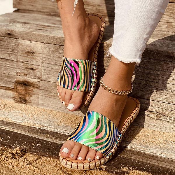 

sandals flats shoes woman patent leather slippers slides women summer plus size flat sandalias mujer sapato feminino ws0077, Black