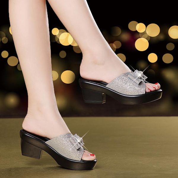

summer mother shoes nice fashion leather slippers casual middle-aged non-slip sandals bowtie diamond for women, Black