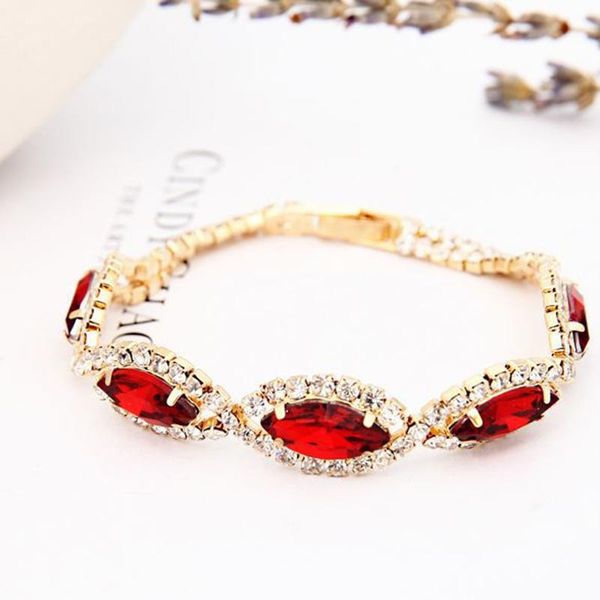 

link, chain yfjewe design fashion jewelry manufacturers selling rhine shiny eyes and colorful crystal bracelet b026, Black