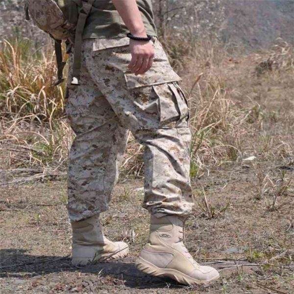 Pantaloni tattici militari Uomini Emerson Fatigue Solid Army Combat Cargo Pants Pantaloni Casual Camouflage 210715