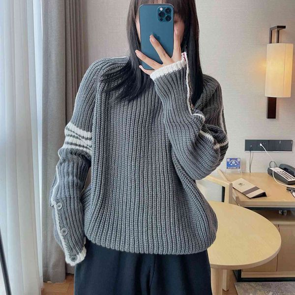 

21 autumn winter new tb white edge men's and women's same loose round neck pullover four bar sweater bottomed top, White;black
