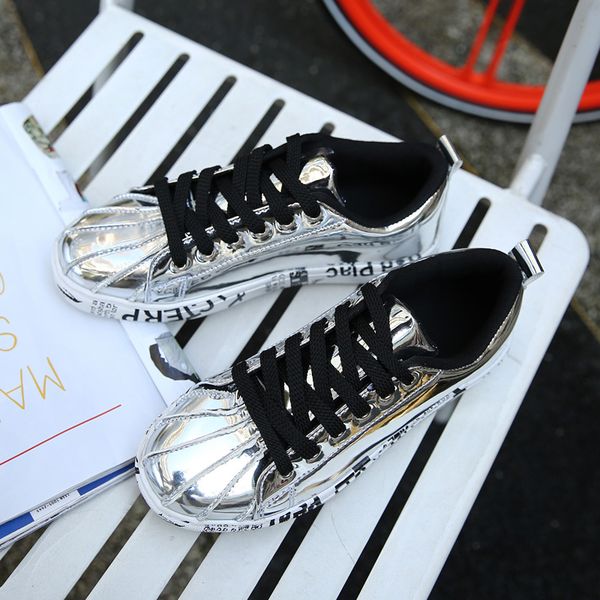 

2021 womens mens casual running shoes students outdoor sports sneakers patent leather glossy black golden silver size 36-46 code 54-558