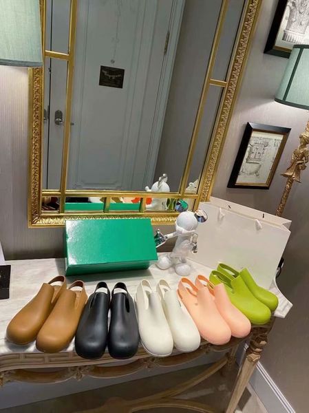 

jelly rain boots sandals women 2021 summer korean version of the wild net red axige same lazy baotou flat slippers, Black