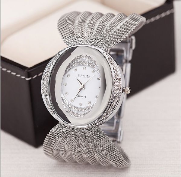 Baohe Brand chegando luxuosas ladrias wristwatch Dial elíptico Pulseira de malha de prata de prata Relógios femininos relógios de quartzo relógios de pulso