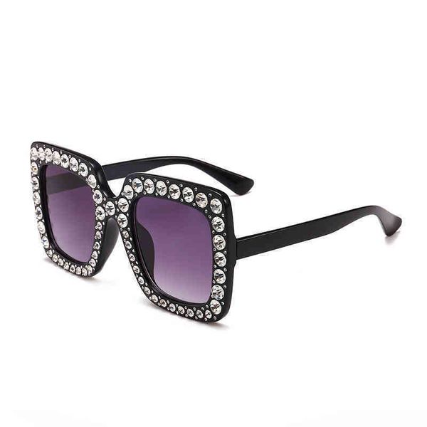 

2022 factory wholesale model oversized rhinestones vintage diamond eyewear sun iced out women shades c67c sunglasses, White;black