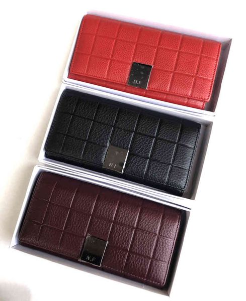 

xiaoxiangfeng women's leather long wallet embossed handbag, Red;black