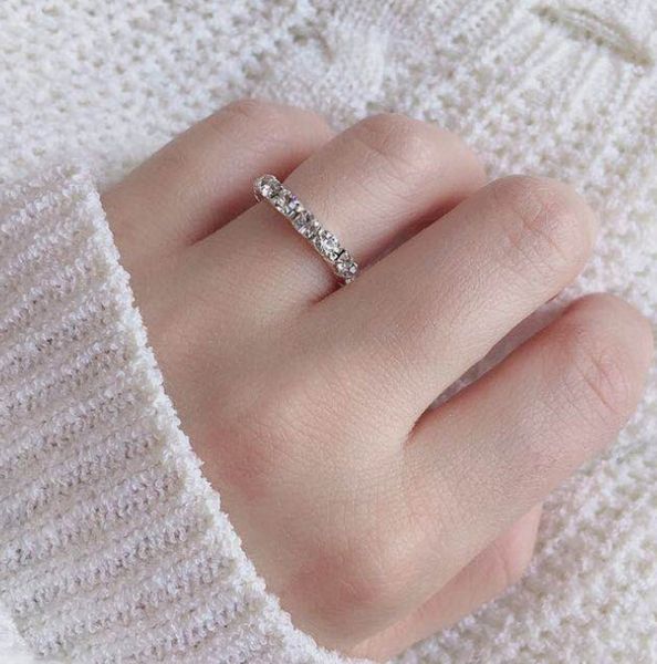 

ultra fine single drainage drill ring elastic inlay with side stones, Silver