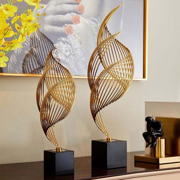 

decorative objects & figurines modern luxury violin model gold nordic metal notes art iron furnishings garden indoor vintage dekorasyon home