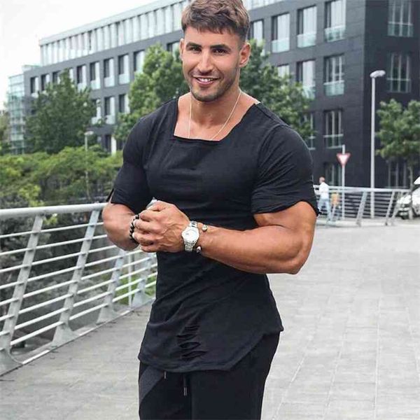 Muscleguys Brand Fashion Solid Strappato T Shirt Mens Hip Hop Estendere Uomini Destroy Hole Cotton Fitness shirt Homme 210706