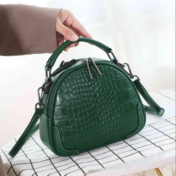

2021 one shoulder bag multi function crocodile round temperament hand fresh and sweet slung women's, Black;red