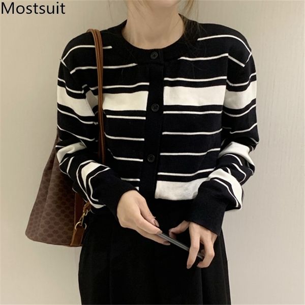 

korean striped knitted cardigans sweaters winter women long sleeve single-breasted vintage ladies femme 210518, White;black