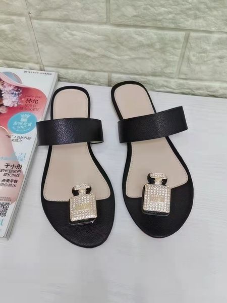 

women's leather flip-flops slippers designers pu square loafers bath shoes beachwear fashion slides trainers scuffs summer causal flip, Black