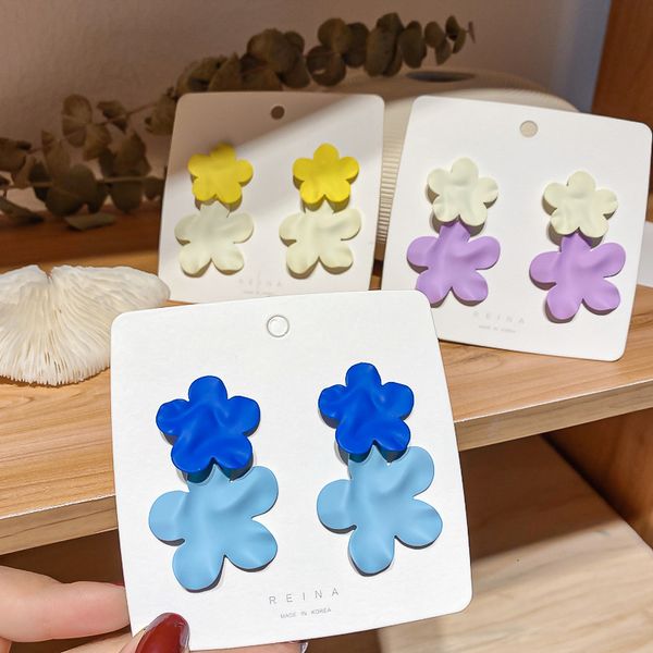 

925 silver needle fashion design irregular color contrast flower earrings fashion personality sweet earrings