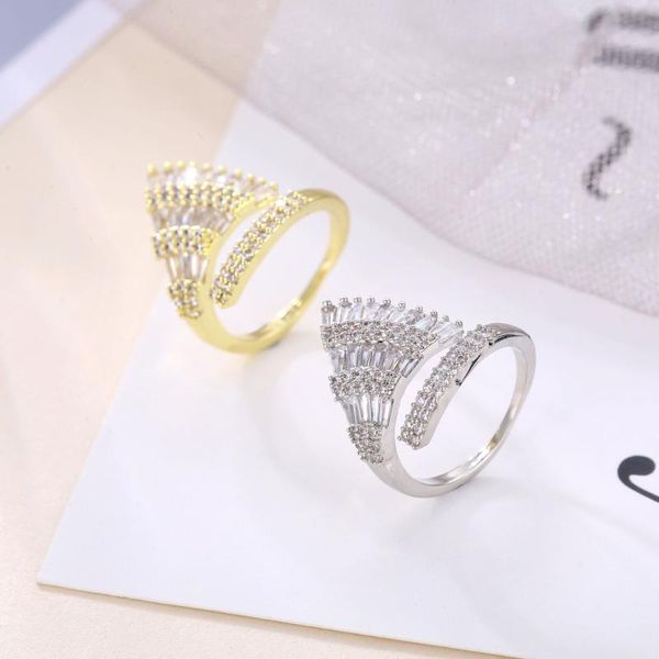 

cluster rings 2021 design sector fish tail open simple joker adjustable metal finger ring white zircon for women, Golden;silver