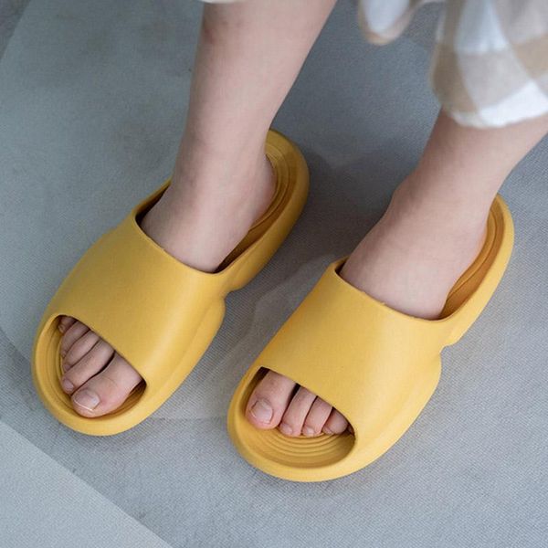 

slippers 2021 fashion women designer beach vacation shoes flat casual ladies, Black