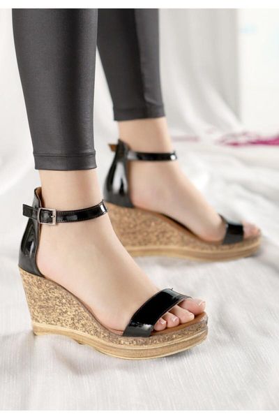 

sandals dran black japanned leather wedges