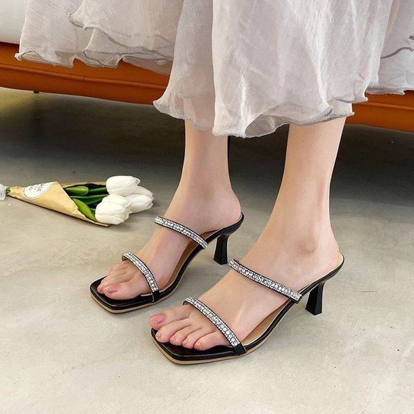 

dress shoes 2021 summer women roman style thick high heels metal chain sandals open toe ankle strap elegant pumps, Black