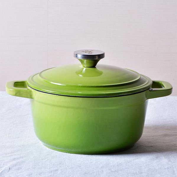 

bowls enamel pot cast iron soup stew red