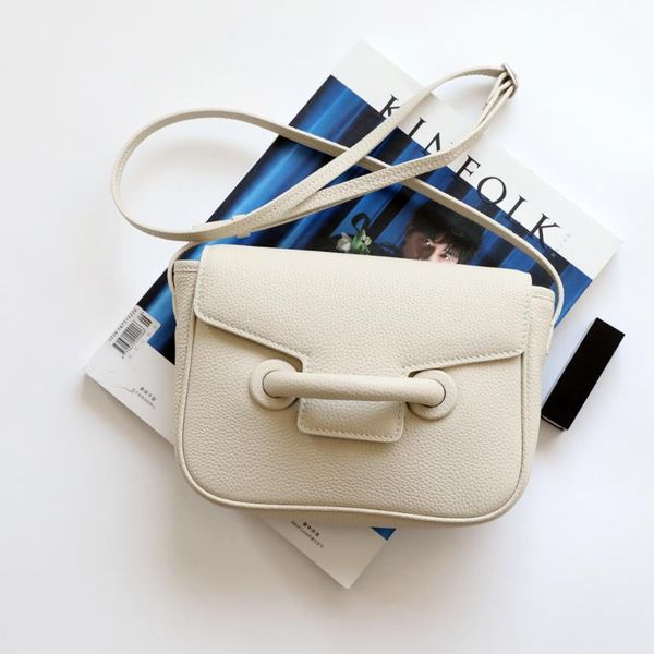 

evening bags a versatile one shoulder messenger bag with litchi pattern