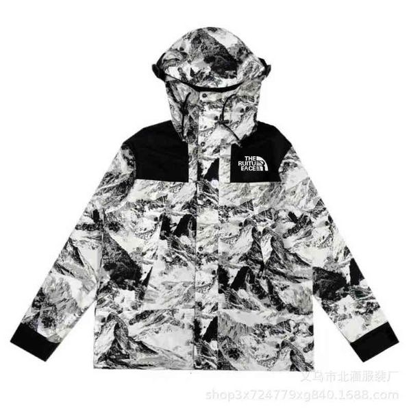 

north of ruitu, male and female couples snow mountain print color blocking submachine long sleeve hooded casual et, Black