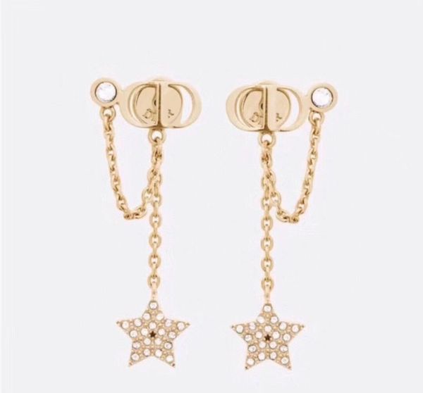

design jewelry / style long two earrings with red mesh 71xu, Golden