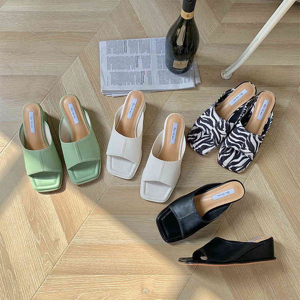 Damen-Hausschuhe, quadratisch, offene Zehen, Keilabsatz, elegante Sandalen, einfache Schuhe, Sommer-Frauen-Strandkleid-Schuhe, Größe 35–39, 210513
