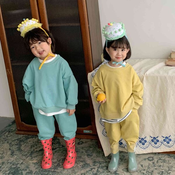 

spring autumn 2-6 years kids cotton casual sweat suit boys and girls loose long sleeve sweatshirt pants 2pcs sets tracksuit 210508, White