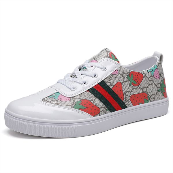 

New Fashion Sneakers Women Lace-Up Flats Shoes Outdoor Walking Footwear Big Size Couple Popular White Sneakers Chaussure Femme, Strawberry