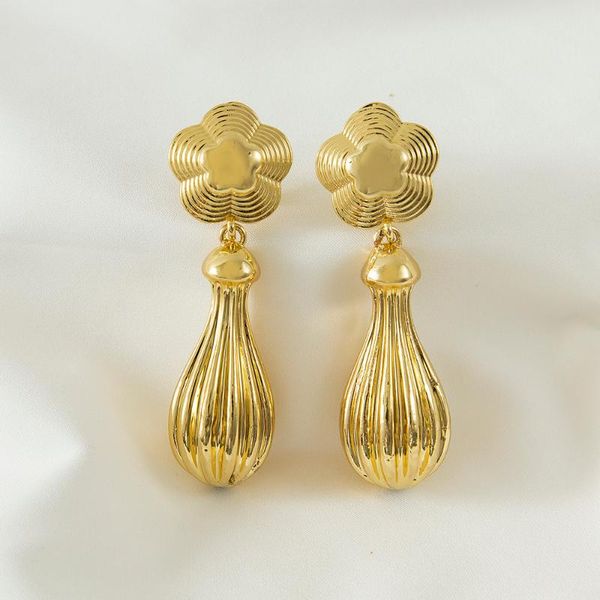 

dangle & chandelier luxurious style flower shaped golden color copper women earring design customize accept date attendance, Silver