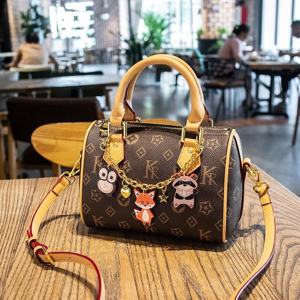 

evening bags 2021 fashion one-shoulder boston pillow bag ladies casual all-match printing messenger travel purses and handbags luis