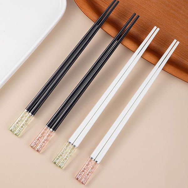 

chopsticks 1pair personality non-slip high temperature resistant japanese cherry blossoms amber alloy