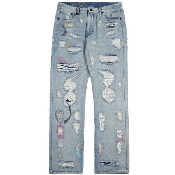 Jeans masculinos 2024 Chaopai High Street Inglês Bordado Buracos e Jeans Esfarrapados Calças Masculinas com Corte de Faca