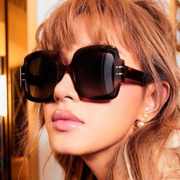 

sunglasses trends women's fashion oversized square brand designer female vintage lady oculos, White;black