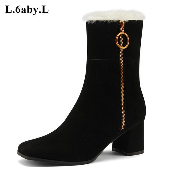 

boots 2021 lady fashion warm office short two kinds of tees flanging lambs wool neri high heel mix black white or brown33-40