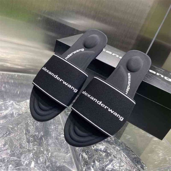 

[higher version]new pressure mountain king flat slippers for summer vacation[finished on may 17], Black
