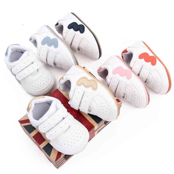 

walker sneakers spring and autumn male female baby sports shoes 0-1 year old rubber soled casual small white toddlers 2736