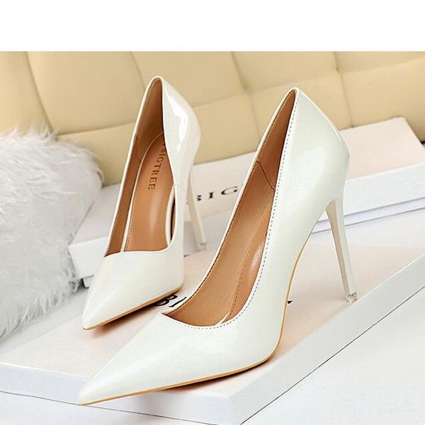 Patent deri ayakkabı kadın pompaları yüksek topuklu stiletto topuklu 10.5 cm kırmızı düğün ayakkabı gelin ayakkabı kadın topuklu