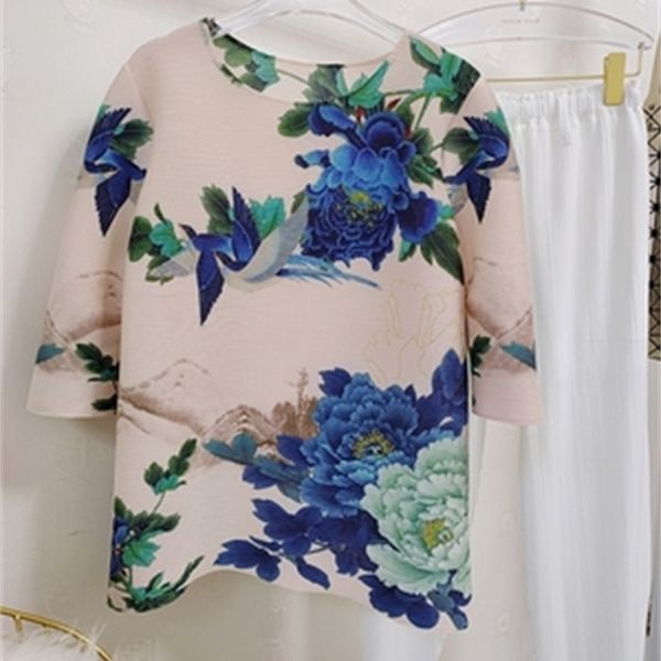 

knits fashion fold o-neck chinese style retro peony magpie print t-shirt, White