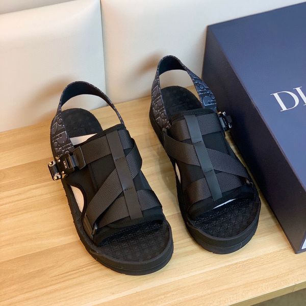 

europe station beach shoes 2021 summer new men sandals young fashion trend slippers god first choice bkm6 zlh, Black