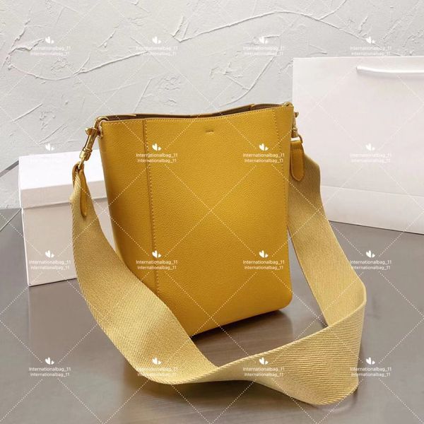

fashion bucket bags five colors with large volume solid color ladies casual leather shoulder bag letter slanting across the back for