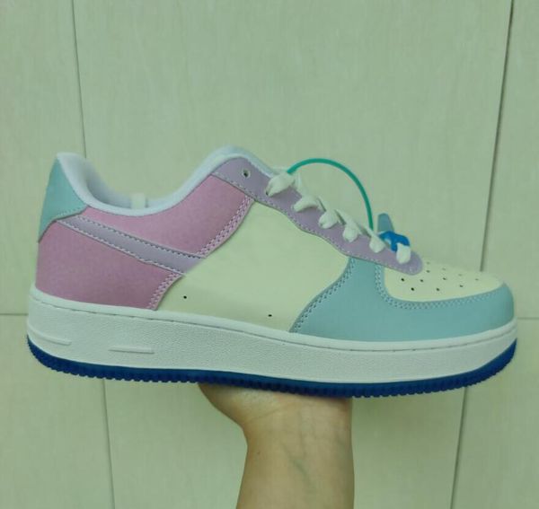 

wmns '07 low uv white/university blue pack heat discoloration da8301-100, Black