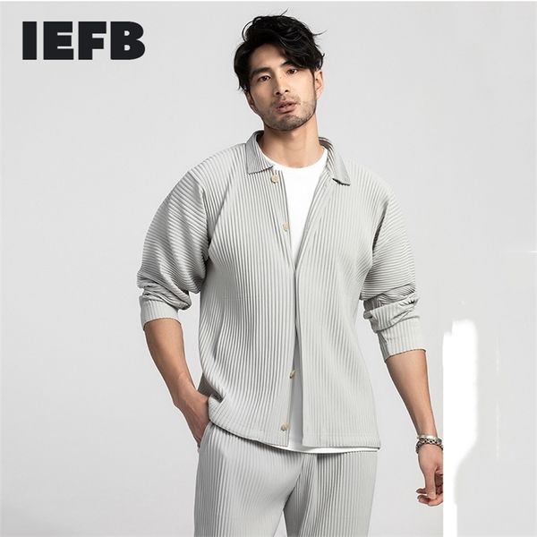 

iefb men's wear japanese stretch fabric oversize long sleeve pleated shirt sunscreen clothes for male 9y3055 210708, White;black